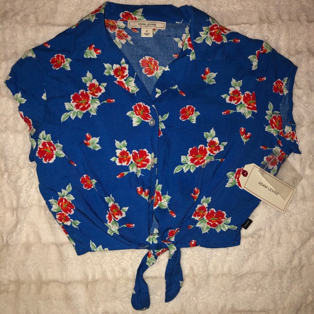 NWT Adam Levine flower crop top